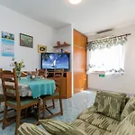 Apartment Korelic Green Garden